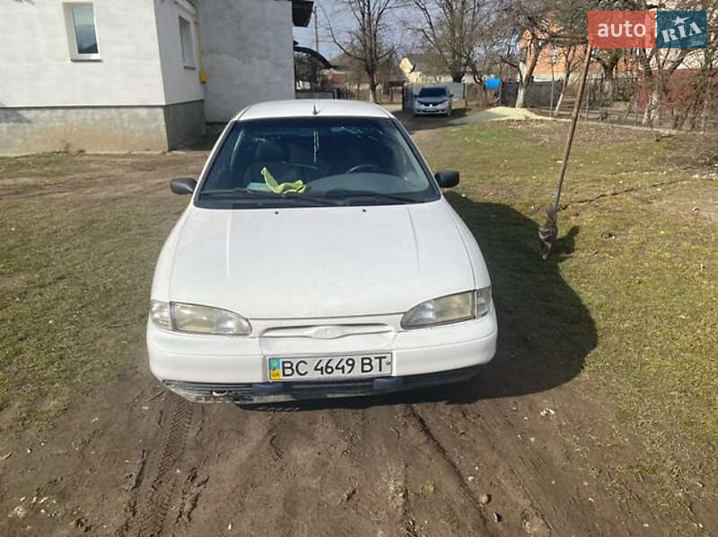 Седан Ford Mondeo 1993 в Миколаєві