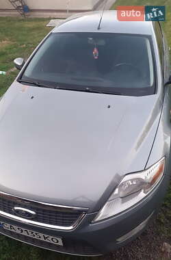 Лифтбек Ford Mondeo 2007 в 