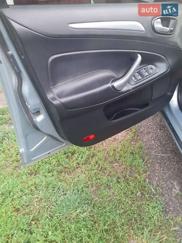 Лифтбек Ford Mondeo 2007 в Городище фото 10 Лифтбек Ford Mondeo 2007 в Городище