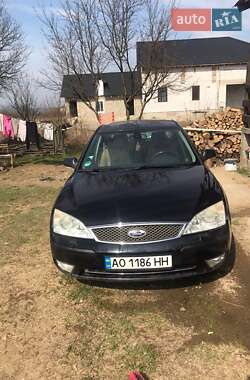 Седан Ford Mondeo 2004 в Хусті