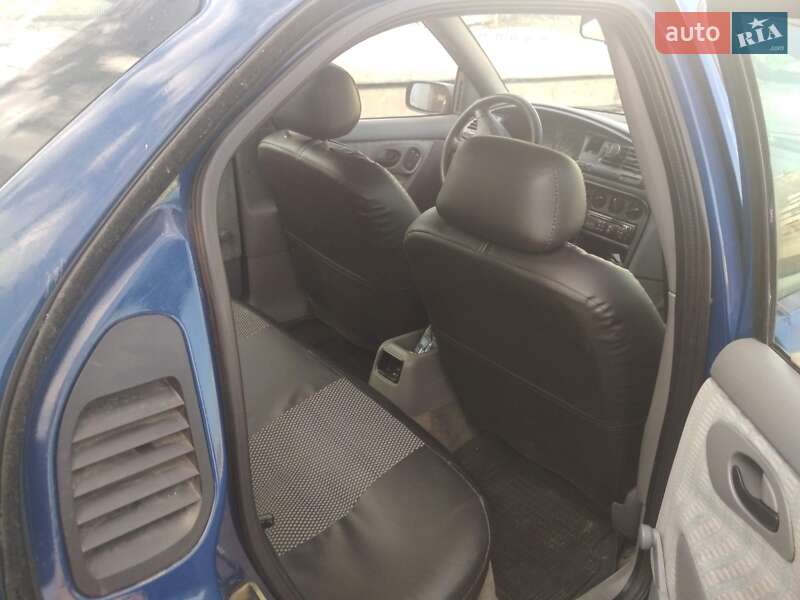 Седан Ford Mondeo 1993 в Білій Церкві фото 3 Седан Ford Mondeo 1993 в Білій Церкві