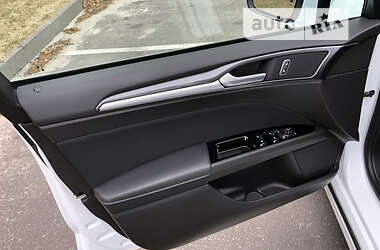 Лифтбек Ford Mondeo 2020 в 