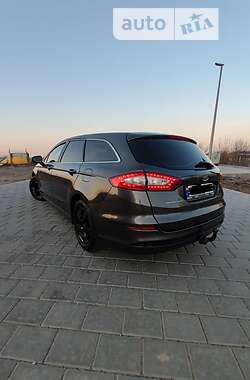 Універсал Ford Mondeo 2015 в Рівному