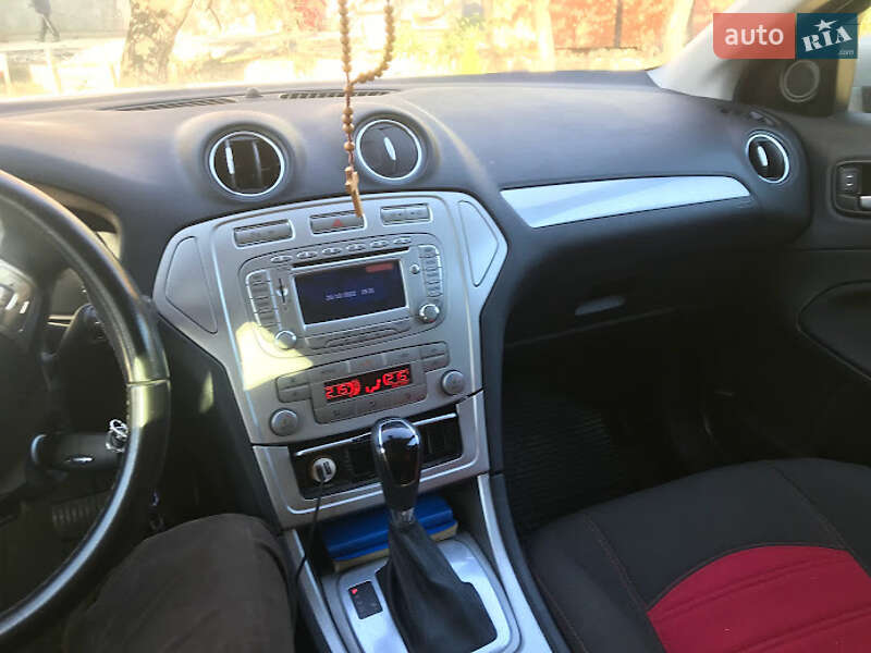 Универсал Ford Mondeo 2010 в Ужгороде фото 8 Универсал Ford Mondeo 2010 в Ужгороде