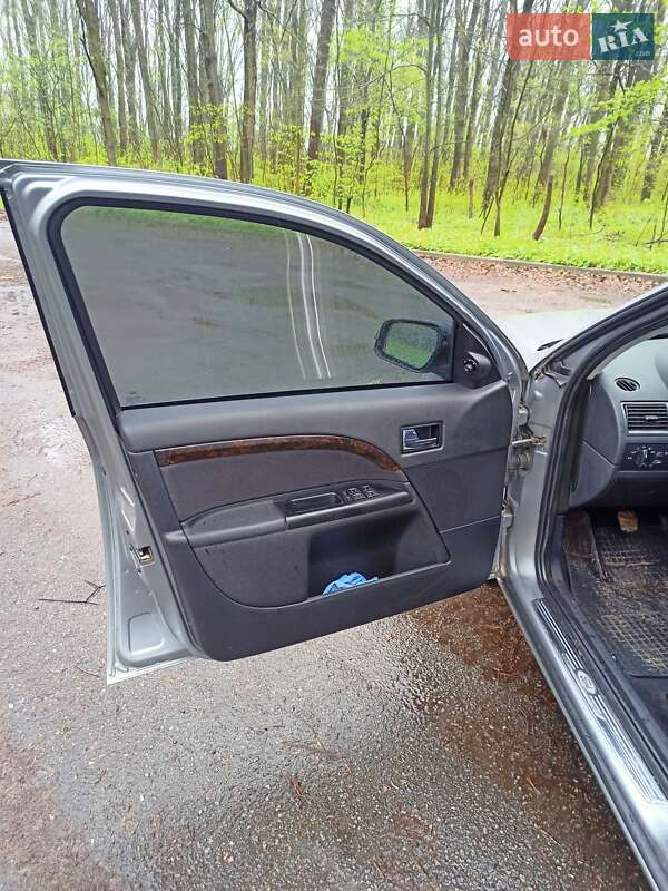 Седан Ford Mondeo 2006 в Полтаве