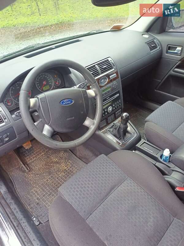 Седан Ford Mondeo 2006 в Полтаве