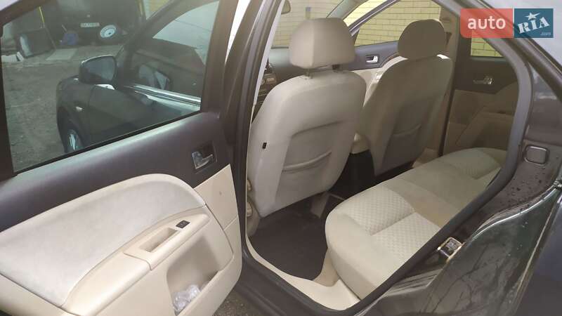 Лифтбек Ford Mondeo 2005 в Кропивницком фото 9 Лифтбек Ford Mondeo 2005 в Кропивницком