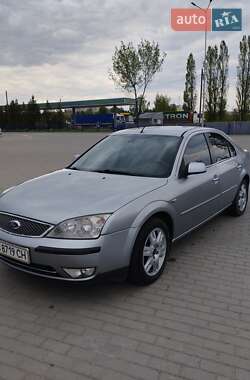 Ліфтбек Ford Mondeo 2003 в Ковелі