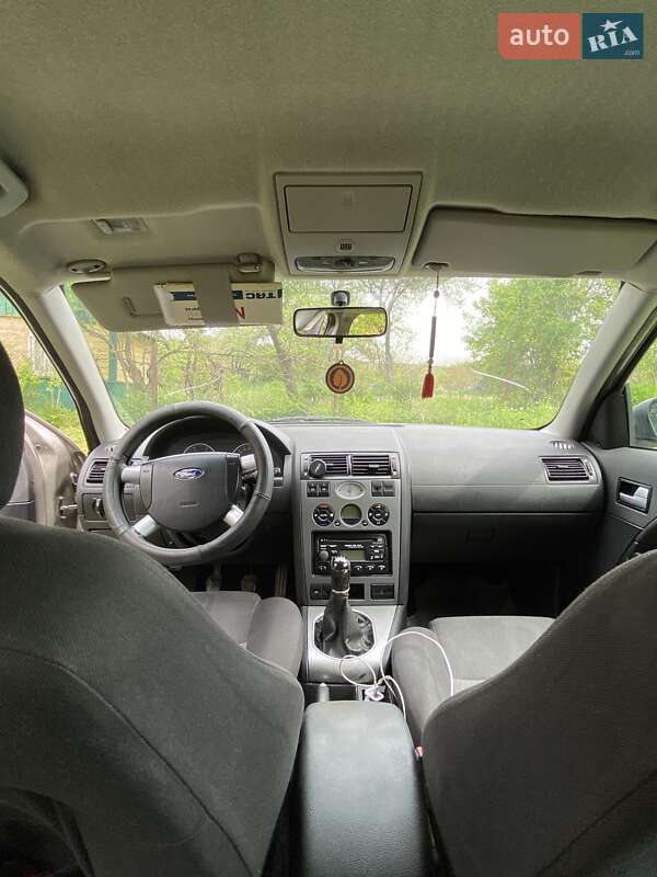 Универсал Ford Mondeo 2003 в Нововолынске