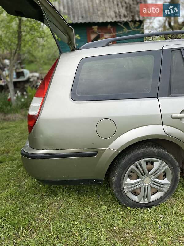 Универсал Ford Mondeo 2003 в Нововолынске