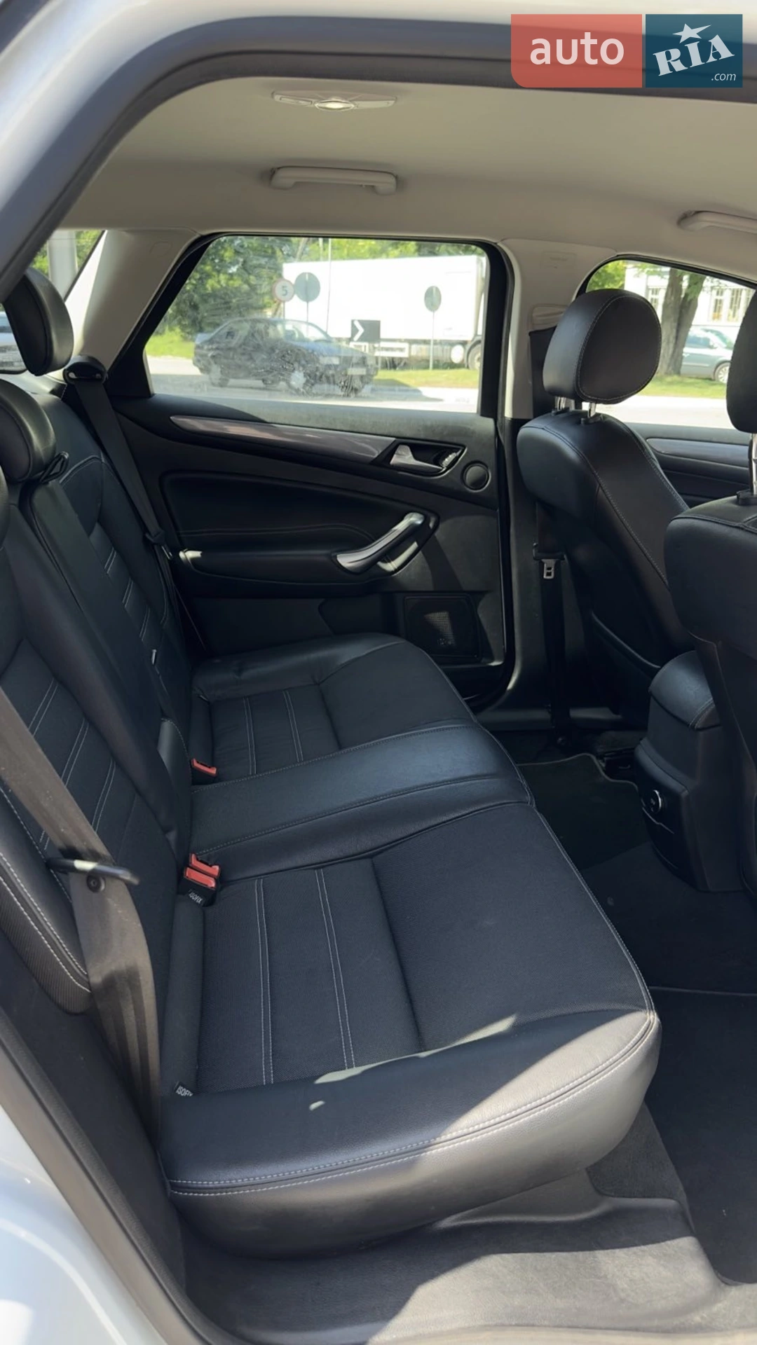 2014 Ford Mondeo - мініатюра 17