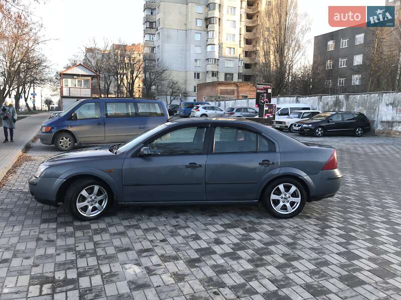 Ford Mondeo 2001