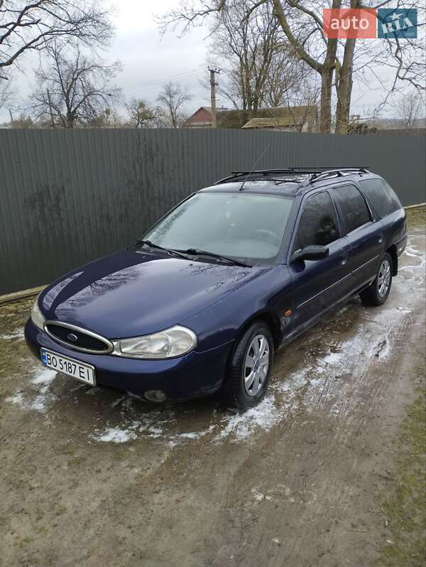 Універсал Ford Mondeo 1998 в Шумську