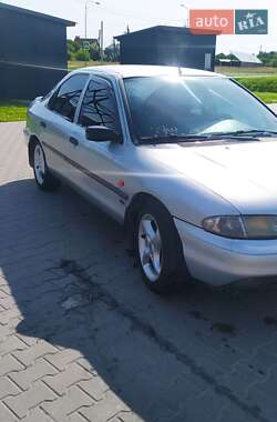 Ліфтбек Ford Mondeo 1995 в Самборі