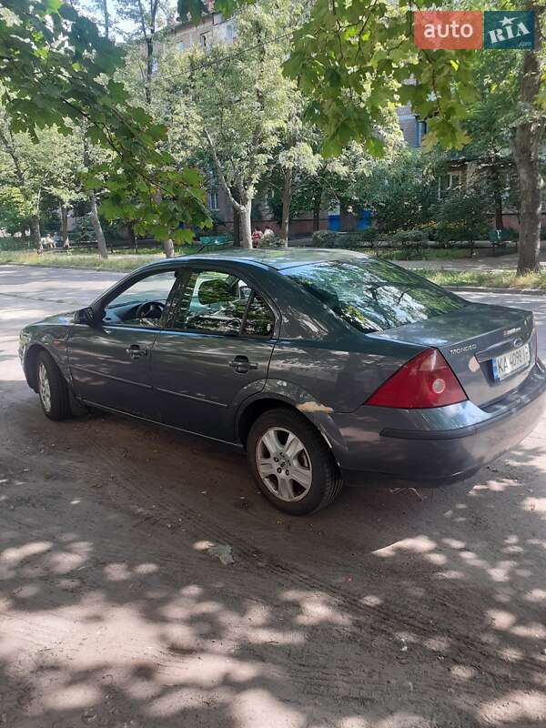 Седан Ford Mondeo 2003 в Києві