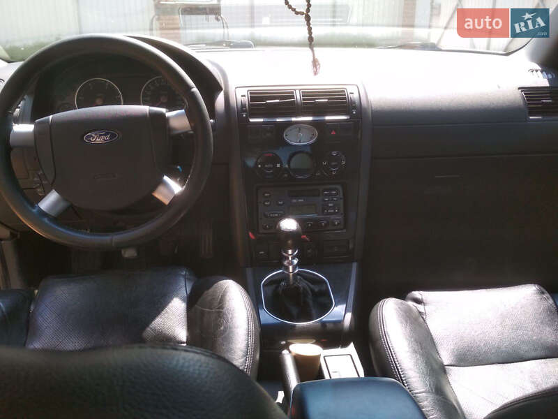 Седан Ford Mondeo 2001 в Броварах
