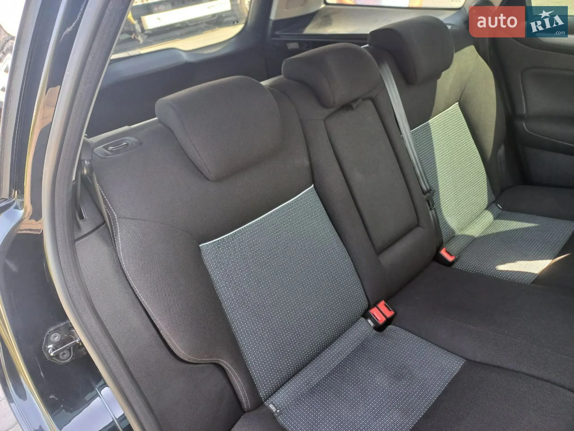 2011 Ford Mondeo - мініатюра 13