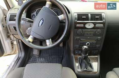 Універсал Ford Mondeo 2004 в 