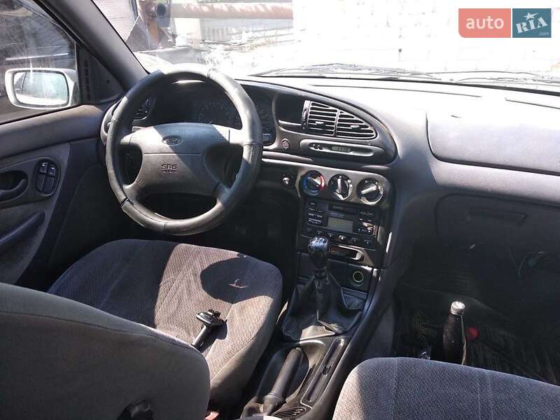 Ліфтбек Ford Mondeo 1997 в Житомирі фото 5 Ліфтбек Ford Mondeo 1997 в Житомирі