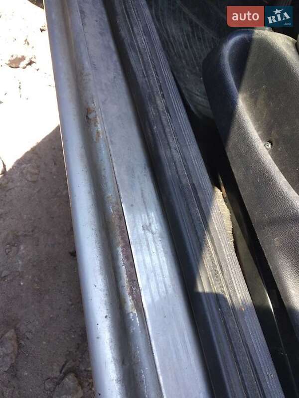 Ліфтбек Ford Mondeo 1997 в Житомирі фото 10 Ліфтбек Ford Mondeo 1997 в Житомирі