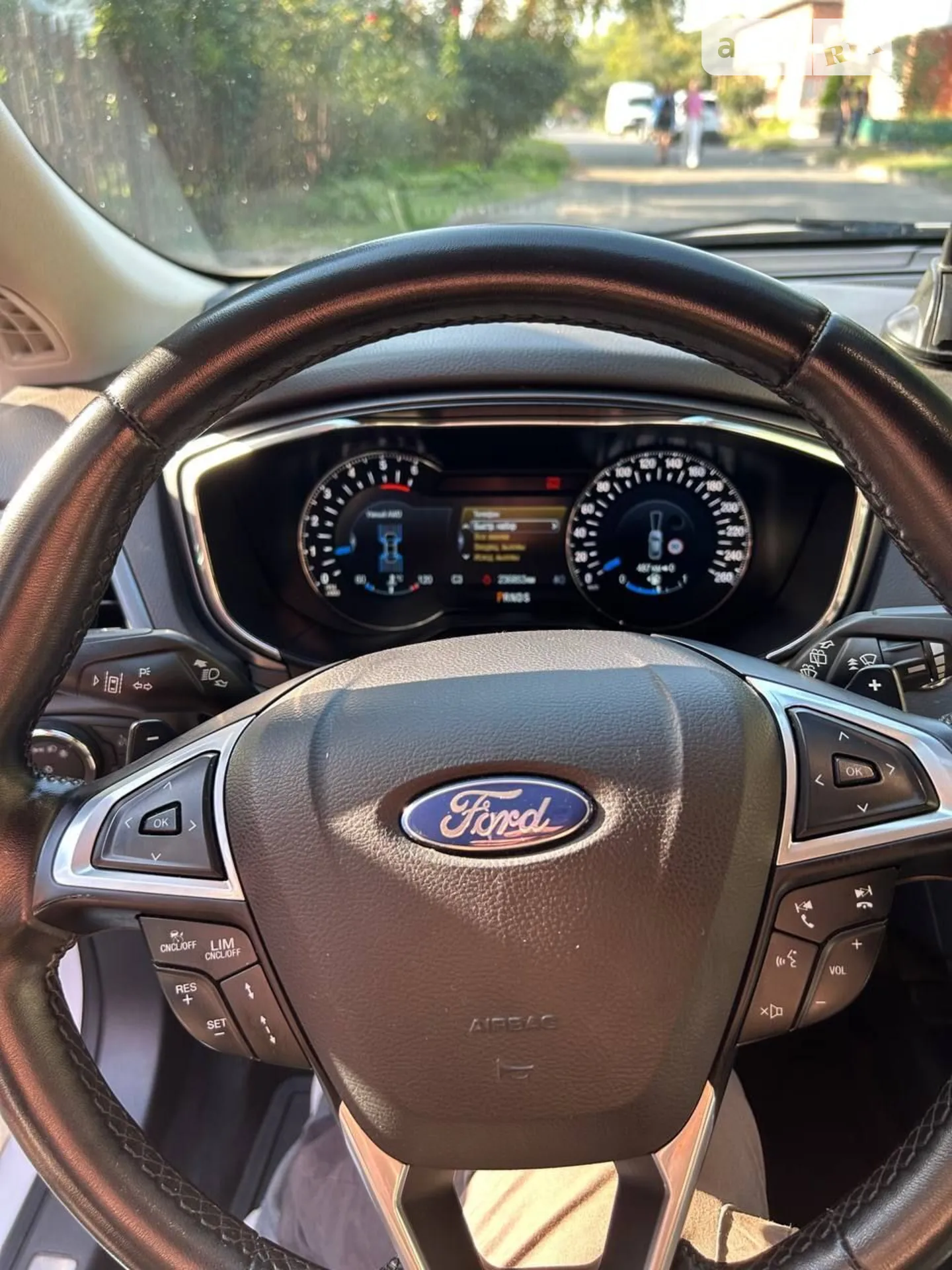 2015 Ford Mondeo - мініатюра 37