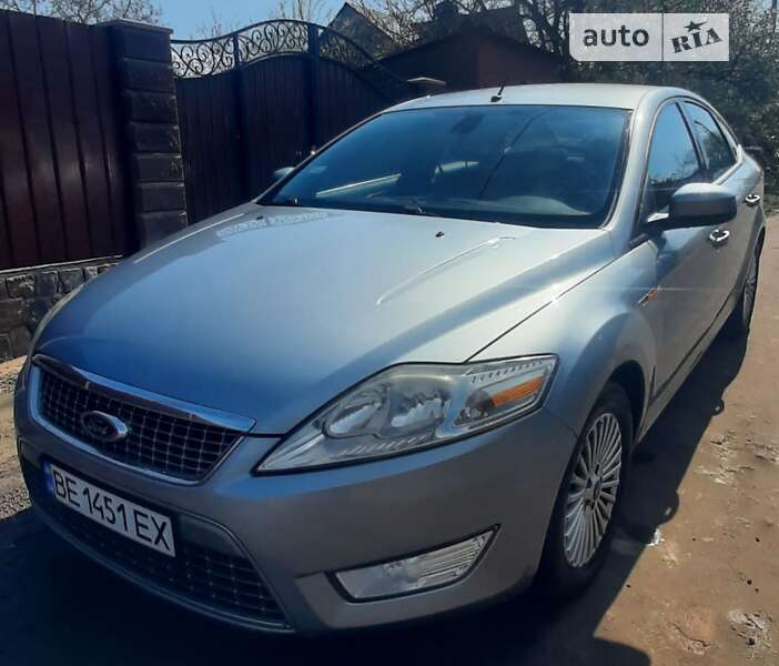 Ліфтбек Ford Mondeo 2010 в Первомайську