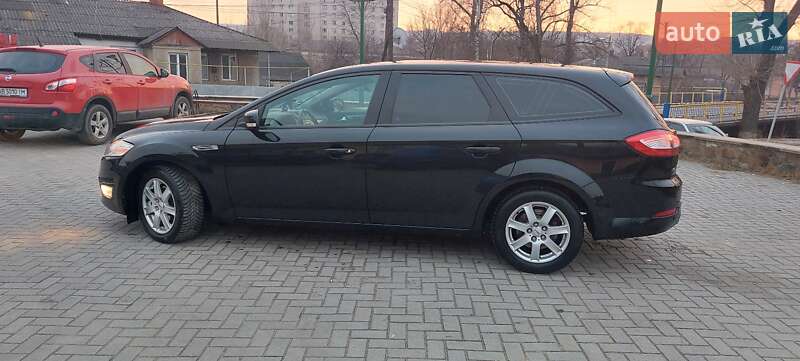 Универсал Ford Mondeo 2011 в Могилев-Подольске