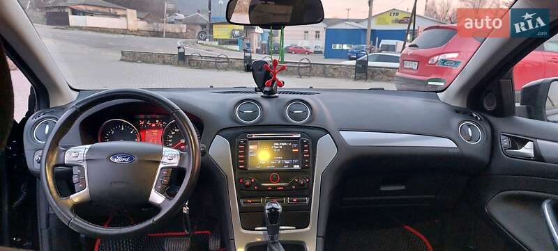 Универсал Ford Mondeo 2011 в Могилев-Подольске