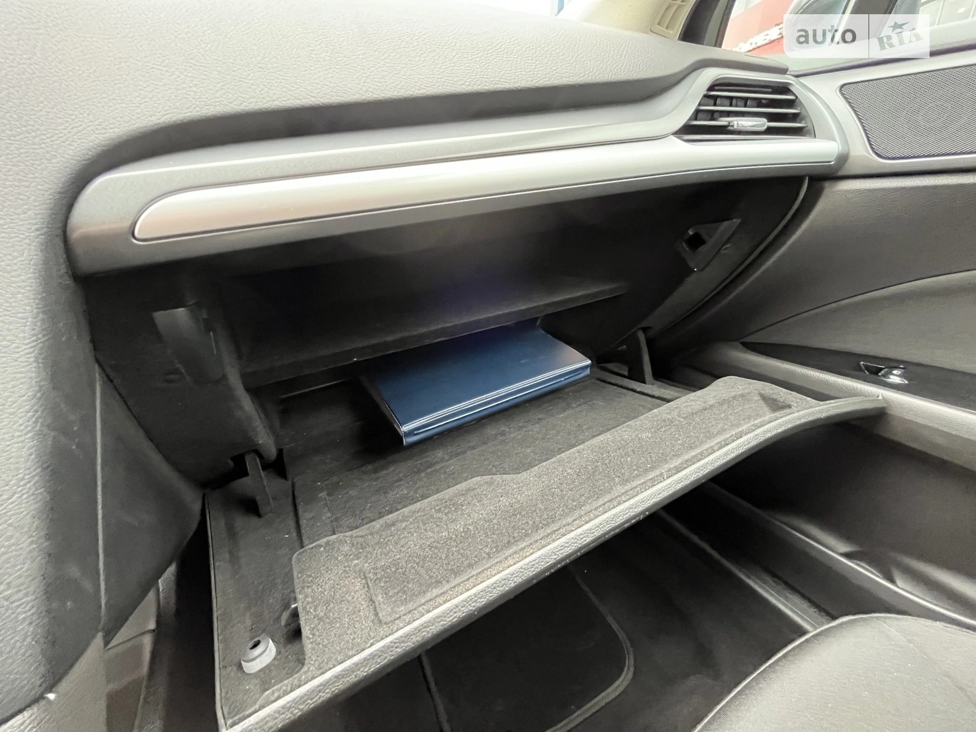 2015 Ford Mondeo - мініатюра 33