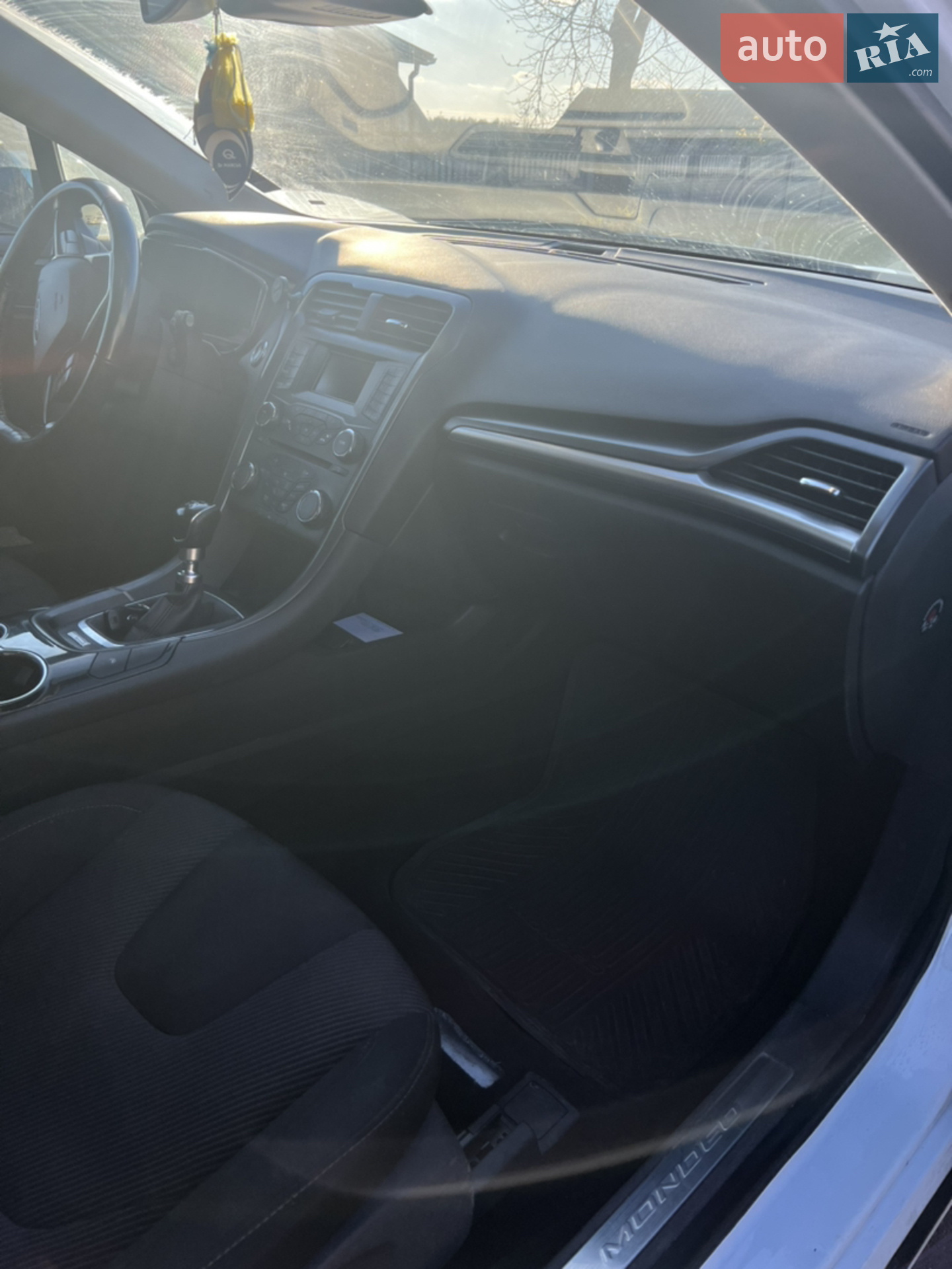 2015 Ford Mondeo - мініатюра 21