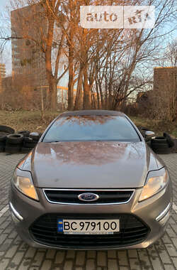 Лифтбек Ford Mondeo 2013 в Львове