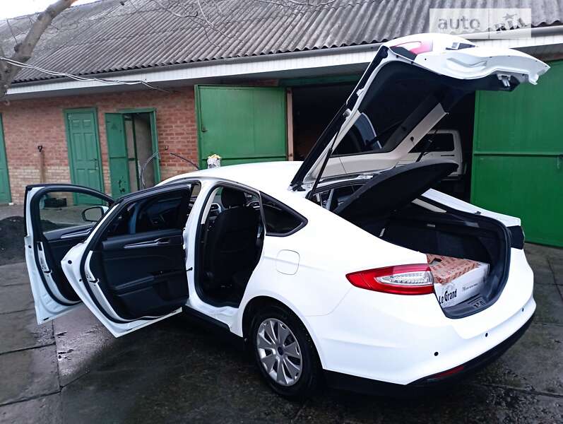 Ліфтбек Ford Mondeo 2017 в Смілі