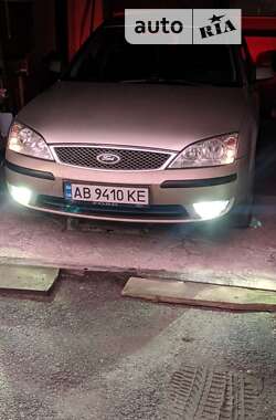 Седан Ford Mondeo 2005 в Виннице