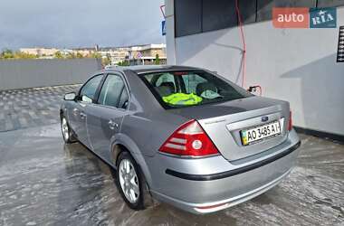 Седан Ford Mondeo 2006 в Ужгороде