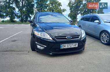 Універсал Ford Mondeo 2013 в 