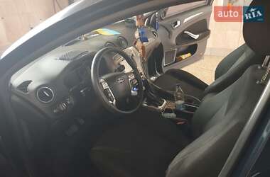 Седан Ford Mondeo 2010 в Золотоноше