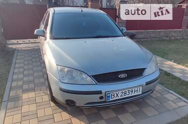 Лифтбек Ford Mondeo 2001 в Полонном