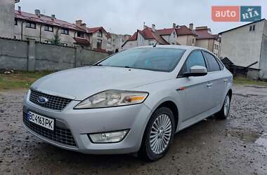 Лифтбек Ford Mondeo 2010 в Львове