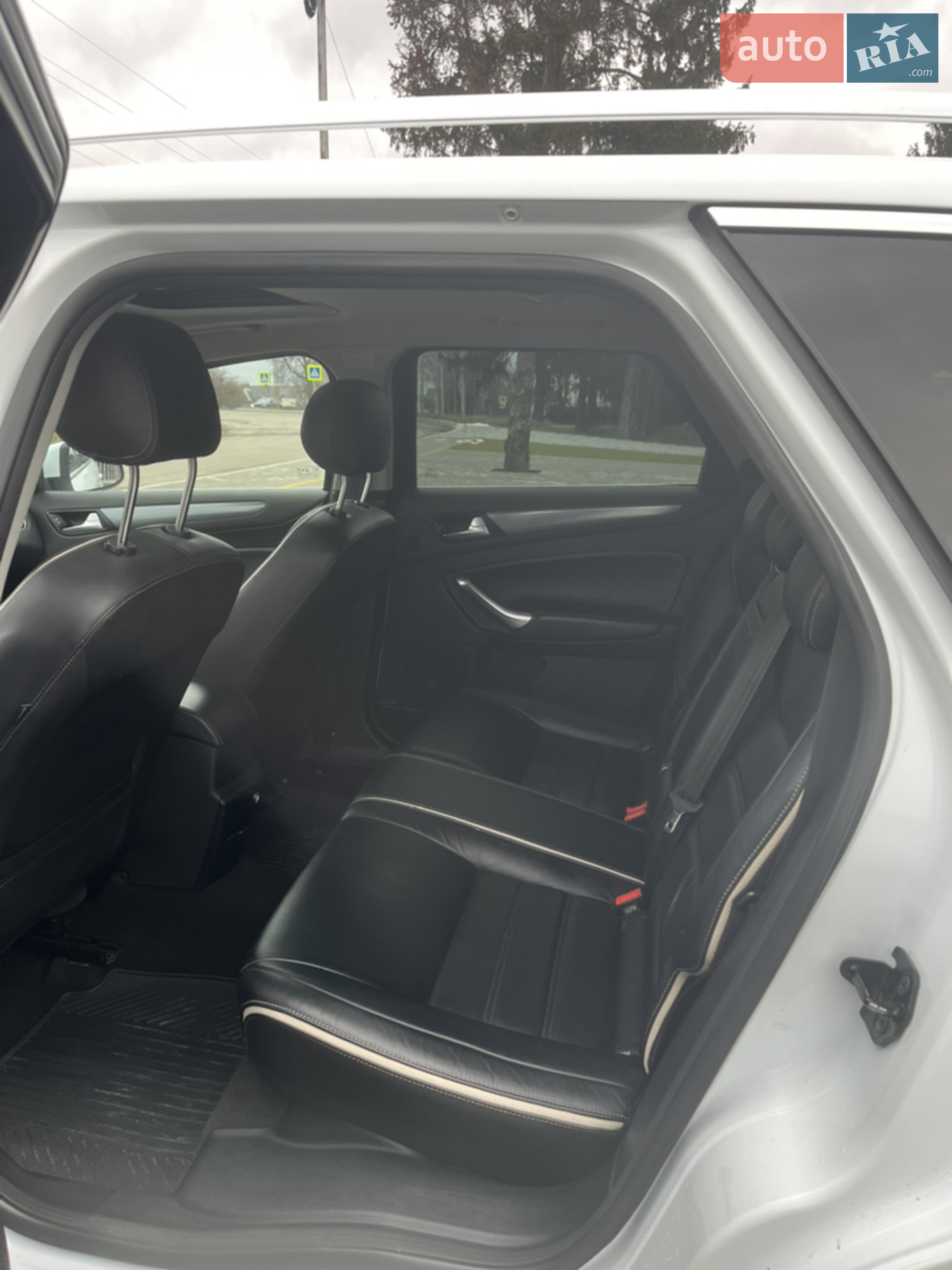 2011 Ford Mondeo - мініатюра 18