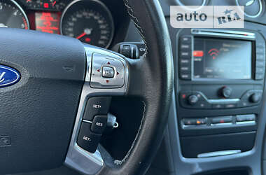 Универсал Ford Mondeo 2013 в 