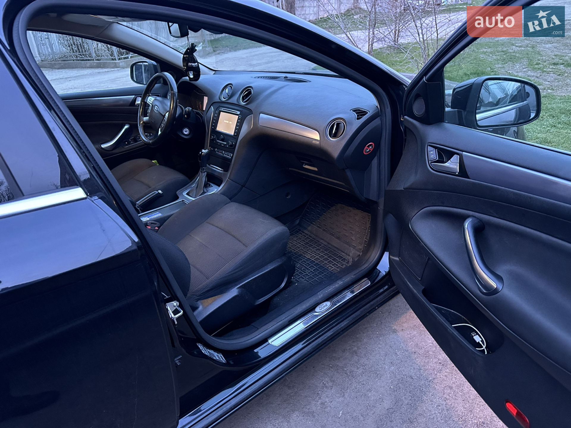 2013 Ford Mondeo - мініатюра 12
