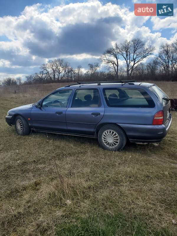 Универсал Ford Mondeo 1996 в Каменец-Подольском фото 2 Универсал Ford Mondeo 1996 в Каменец-Подольском