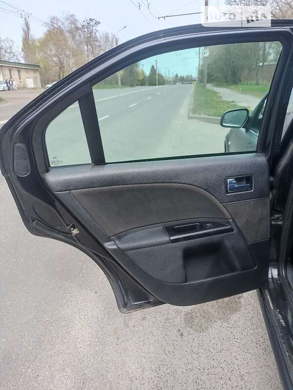 Лифтбек Ford Mondeo 2006 в Краматорске