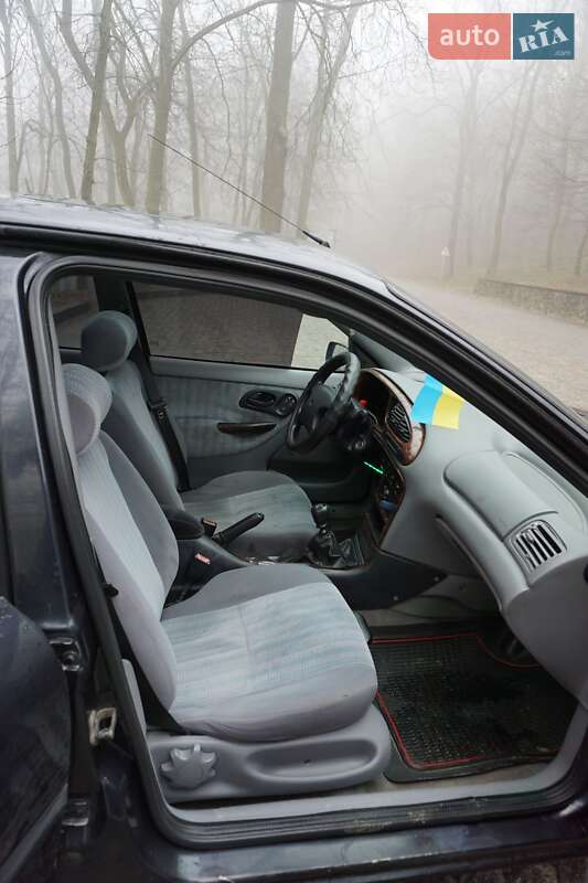 Лифтбек Ford Mondeo 1994 в Черкассах фото 8 Лифтбек Ford Mondeo 1994 в Черкассах