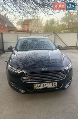 Седан Ford Mondeo 2016 в Киеве