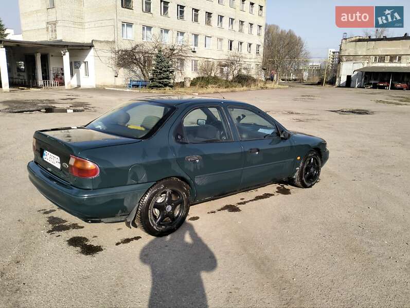 Седан Ford Mondeo 1996 в Львове