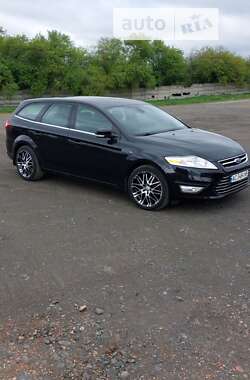 Универсал Ford Mondeo 2014 в Луцке