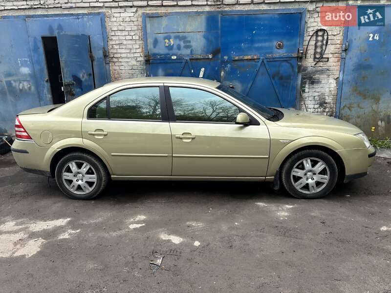 Седан Ford Mondeo 2006 в Львове