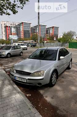 Лифтбек Ford Mondeo 2002 в Одессе