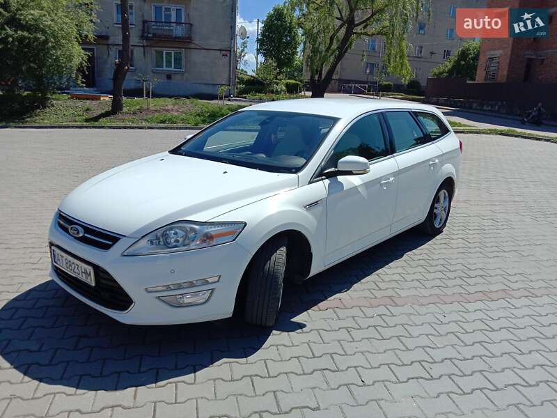 Универсал Ford Mondeo 2012 в Городенке